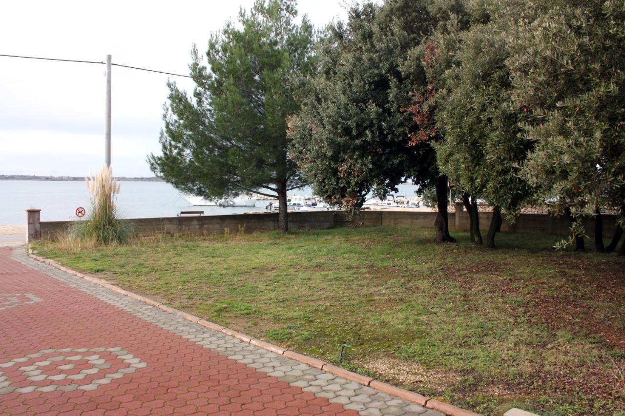 Apartments By The Sea Vrsi - Mulo, Zadar - 5951 ภายนอก รูปภาพ