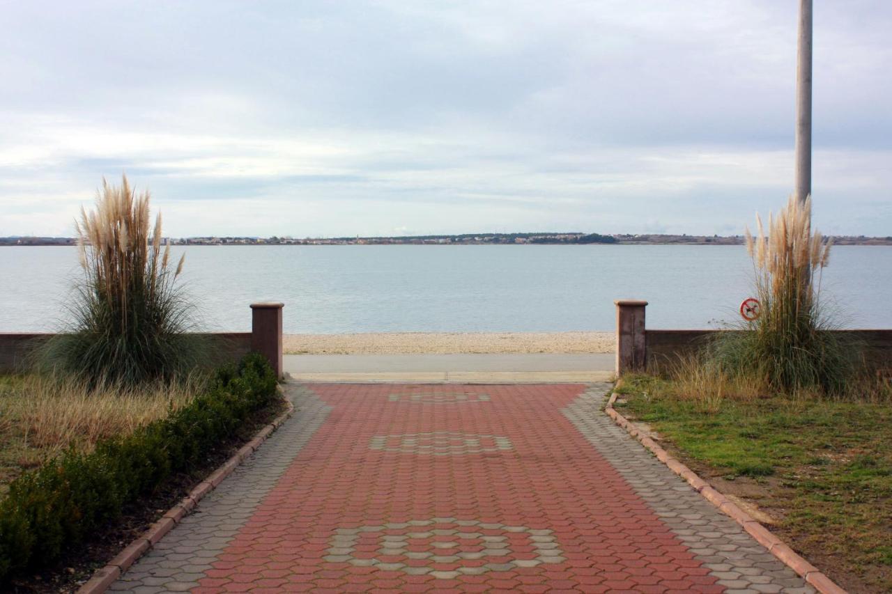 Apartments By The Sea Vrsi - Mulo, Zadar - 5951 ภายนอก รูปภาพ