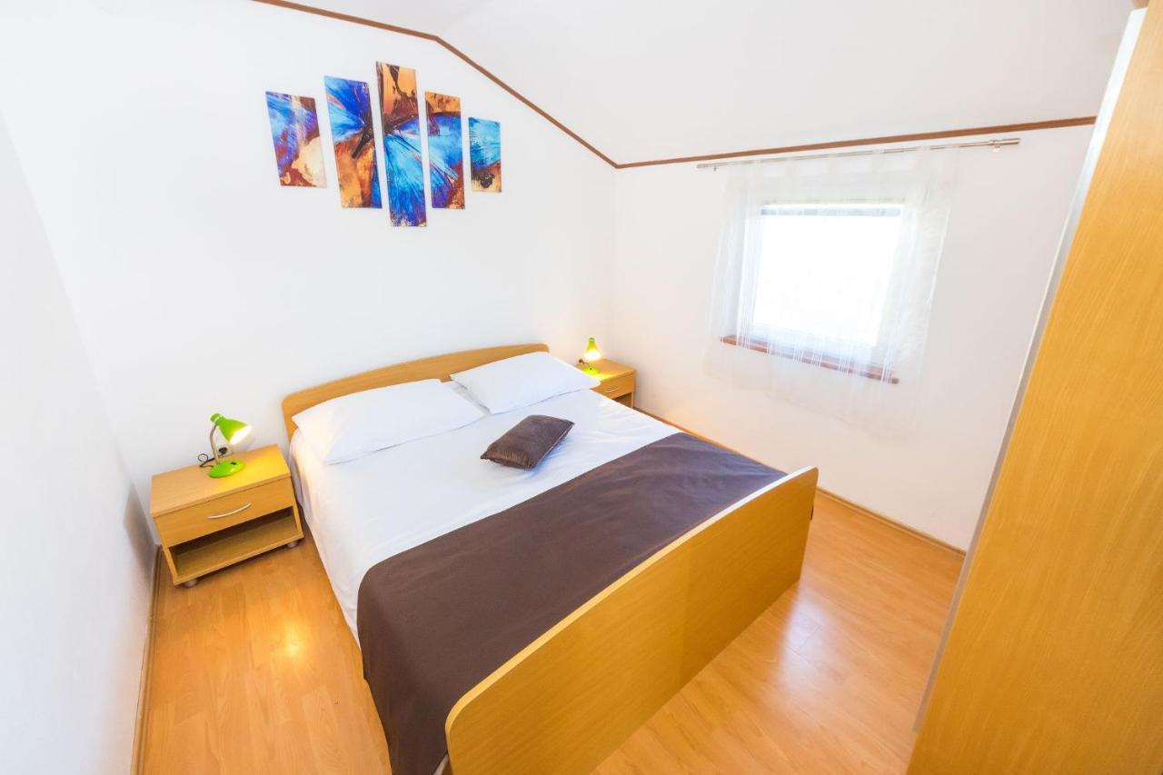 Apartments By The Sea Vrsi - Mulo, Zadar - 5951 ภายนอก รูปภาพ