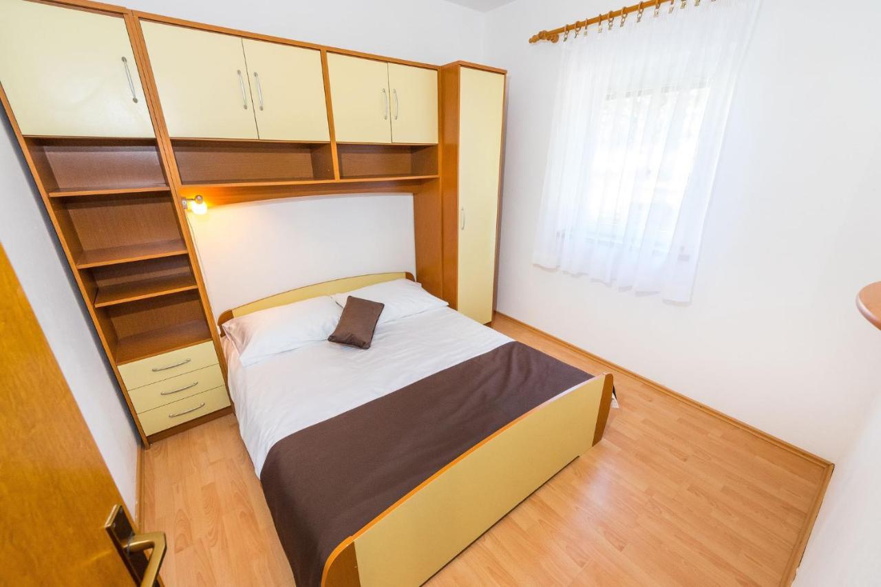 Apartments By The Sea Vrsi - Mulo, Zadar - 5951 ภายนอก รูปภาพ