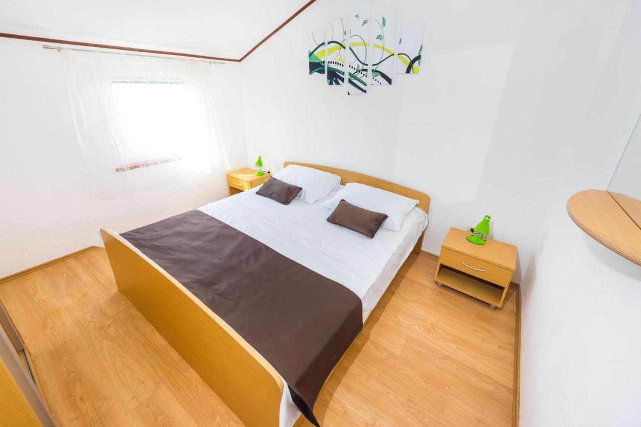 Apartments By The Sea Vrsi - Mulo, Zadar - 5951 ภายนอก รูปภาพ